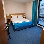 Westgate - Free Parking Hotel