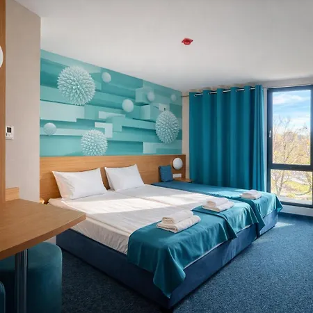 Westgate - Free Parking 2*