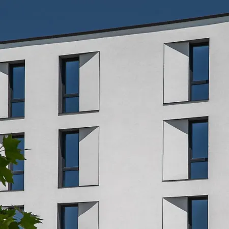 Westgate - Free Parking Хотел 2*