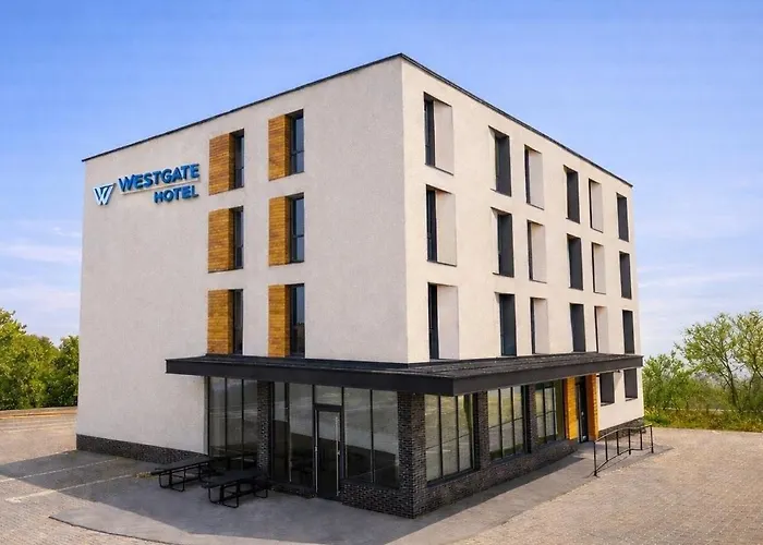 Хотел Westgate - Free Parking 2*