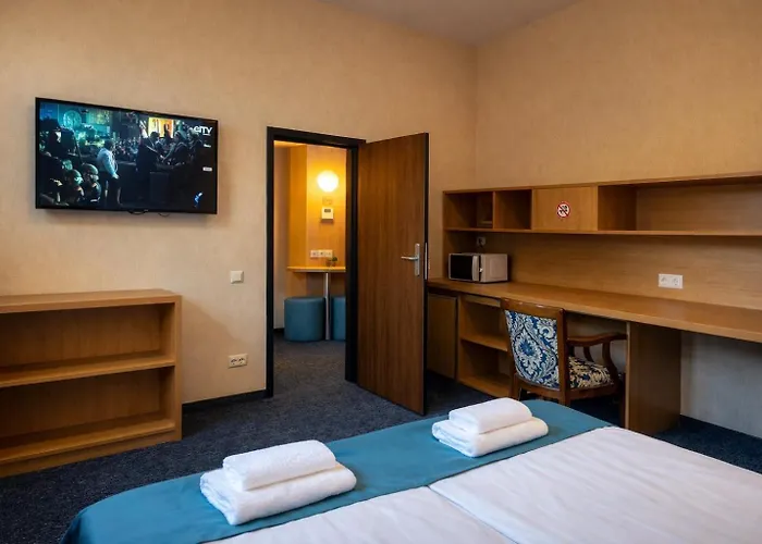 Westgate - Free Parking